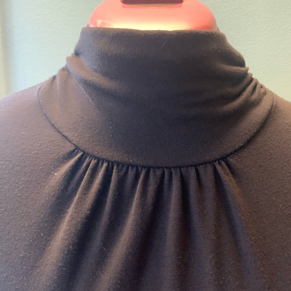 BROWN HIGH NECK T-SHIRT - Picture 2 of 9